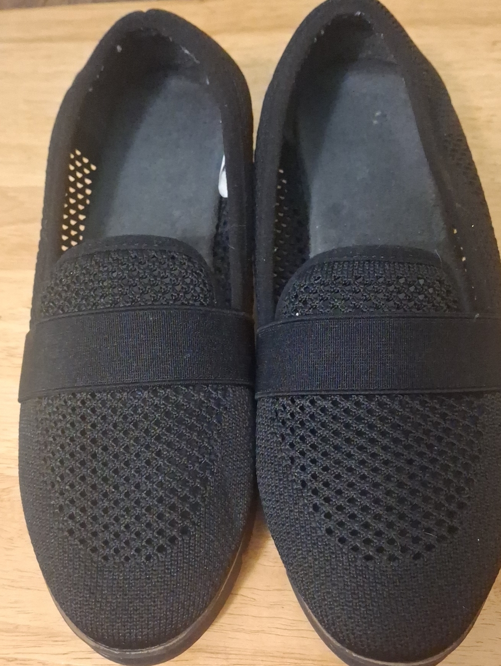 Womans Black Slip-On Knit Shoes